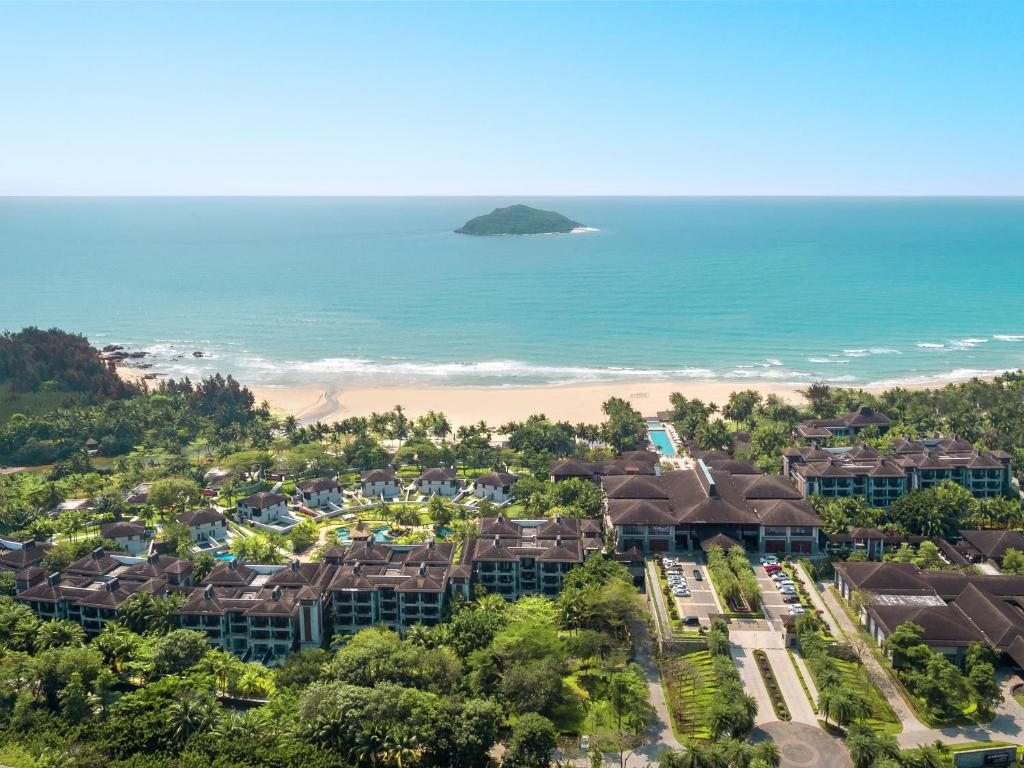 Le Méridien Shimei Bay Beach Resort & Spa, Ваньнин