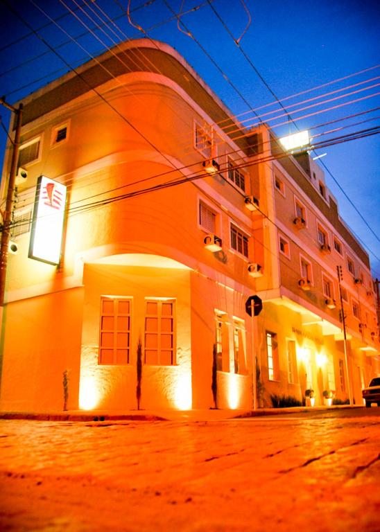 Отель Hotel Castro Mendes, Кампинас