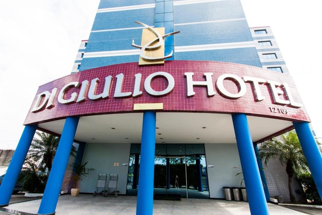Отель Di Giulio Hotel, Сан-Жозе-дус-Кампус