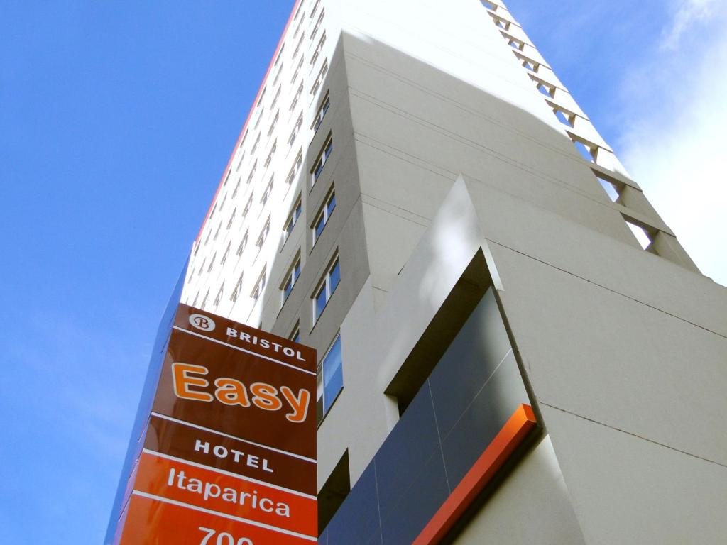 Отель Bristol Easy Hotel - Praia de Itaparica, Вила-Велья