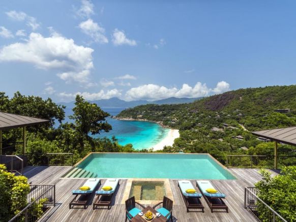 Four Seasons Resort Seychelles, Такамака
