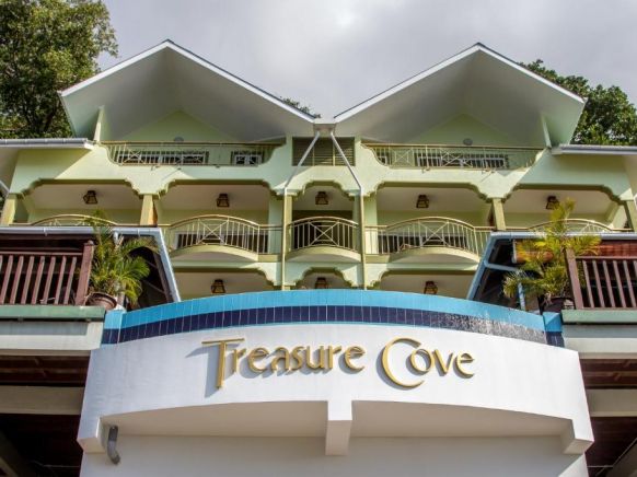 Treasure Cove Hotel, Бель-Омбр (Индийский океан)