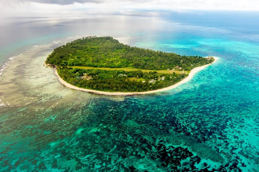 Denis Private Island Seychelles, Денис