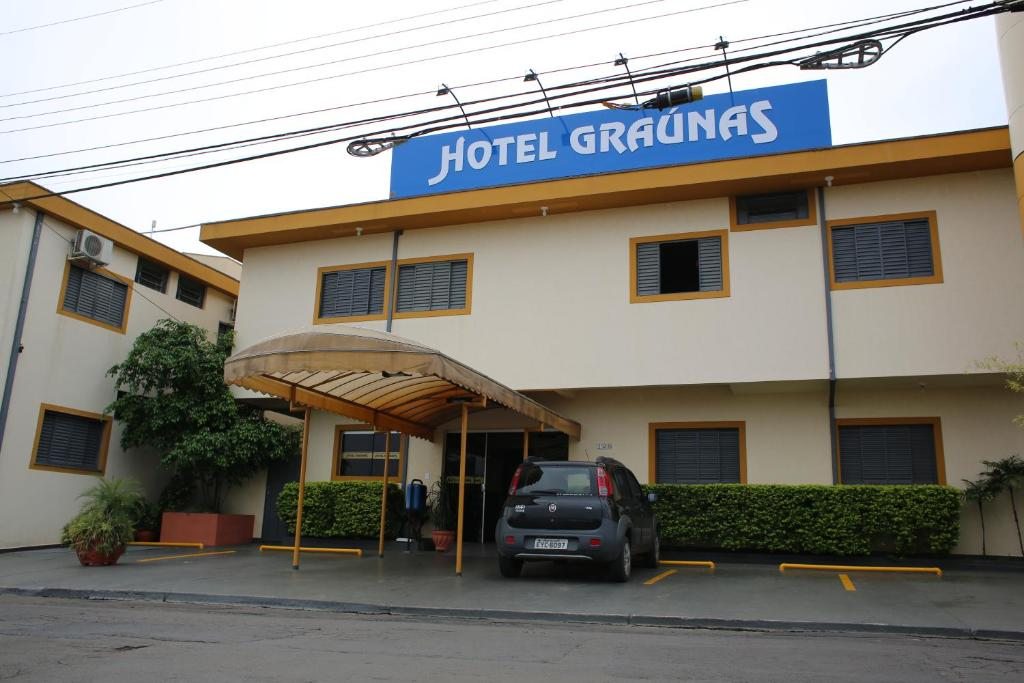Отель Hotel Graunas, Сан-Карлус