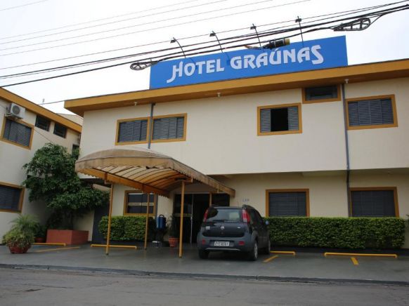 Отель Hotel Graunas, Сан-Карлус