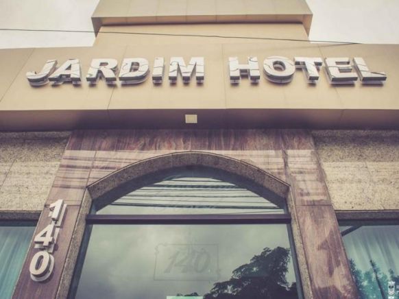 Отель Jardim Hotel, Сан-Бернарду-ду-Кампу