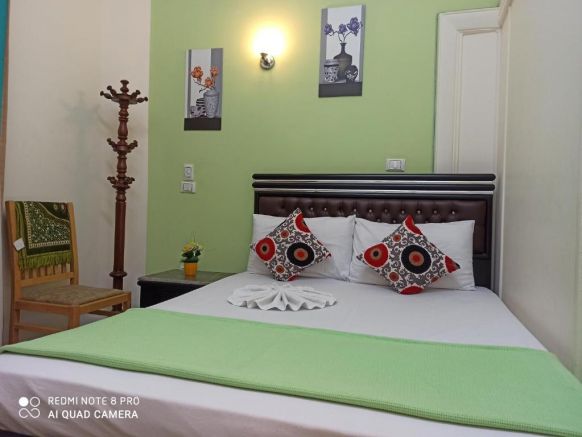 Golden Star Hotel