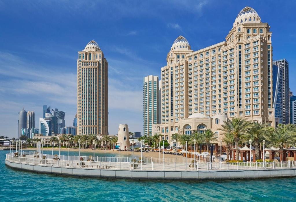 Four Seasons Hotel Doha, Доха