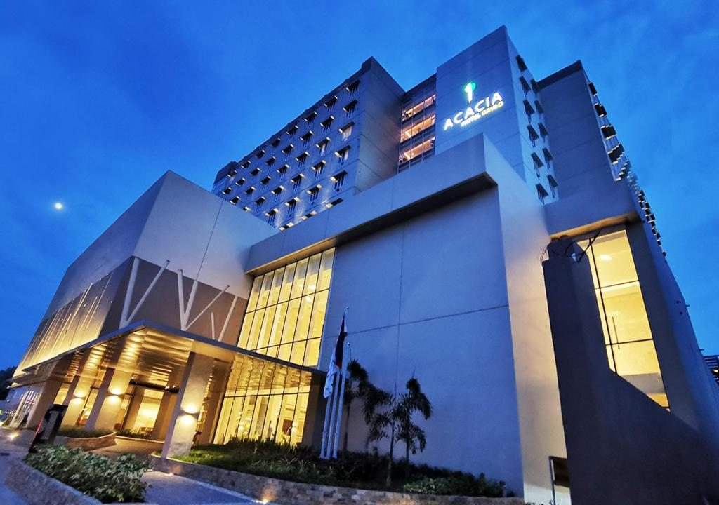 Acacia Hotel Davao, Давао