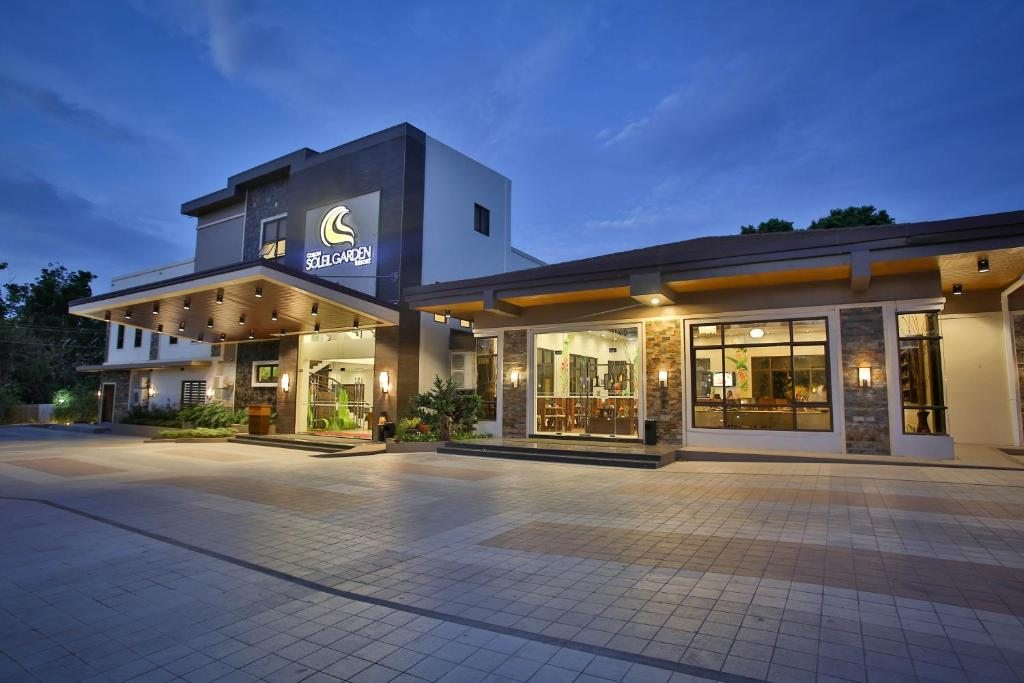 Coron Soleil Garden Resort, Корон