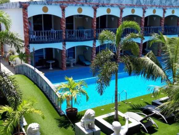 Roman Empire Panglao Boutique Resort, Панглао