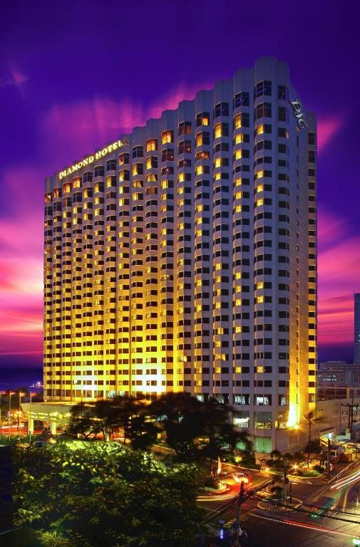 Diamond Hotel Philippines, Манила