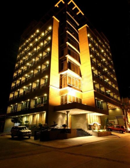Herald Suites Solana