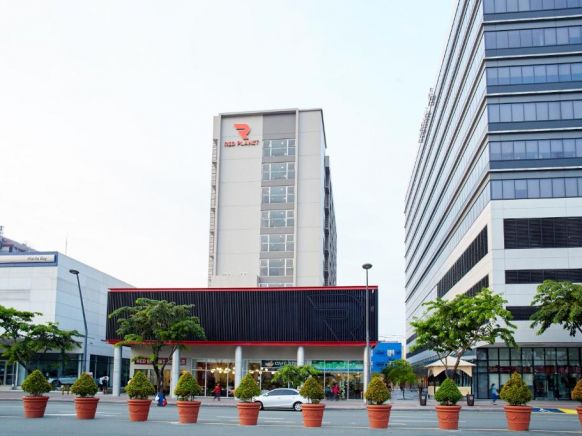 Red Planet Manila Aseana City