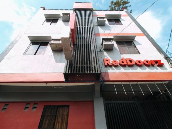RedDoorz @ C5 Pinagsama Taguig