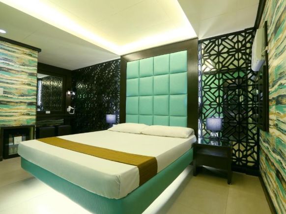 Victoria Court Malate Motorist Lodge