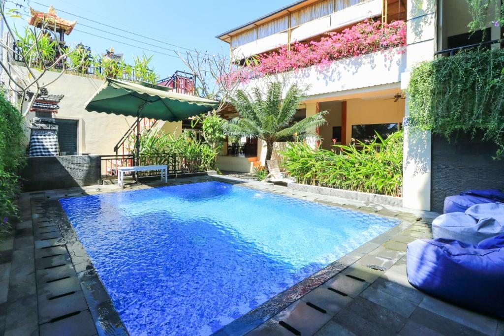 Rantun's Place, Нуса Дуа