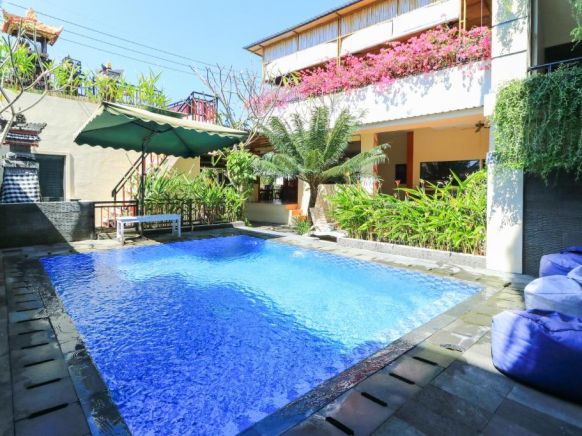 Rantun's Place, Нуса Дуа