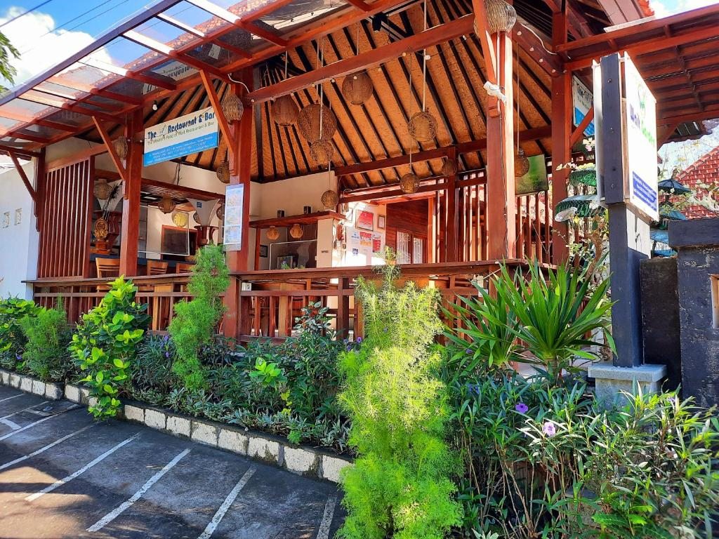 Wait Garden Cottage, Нуса Пенида