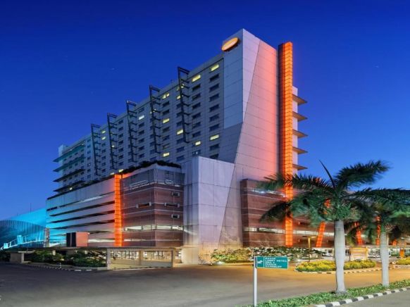 HARRIS Hotel and Conventions Kelapa Gading Jakarta