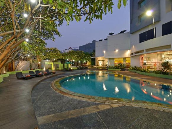 HARRIS Hotel Tebet Jakarta