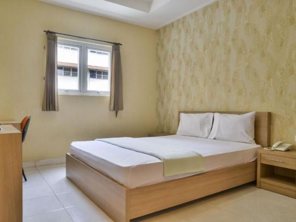 ZEN Rooms Mangga Besar 8