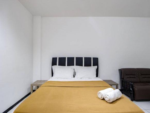 ZEN Rooms Oriental Residence