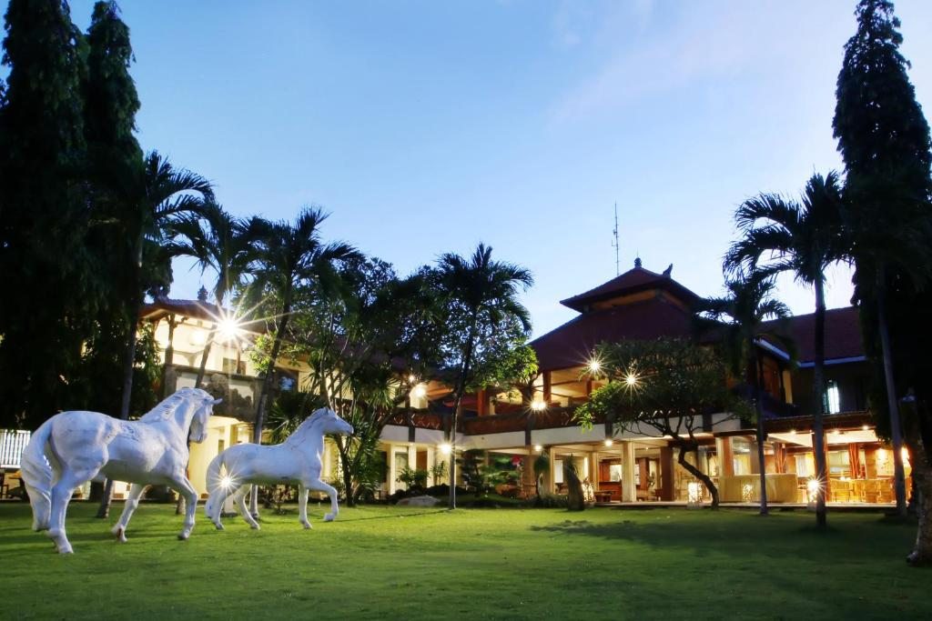 Bali Bungalo Hotel, Кута
