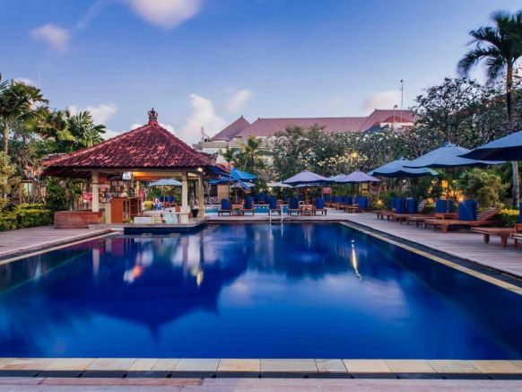 Kuta Puri Bungalow, Кута