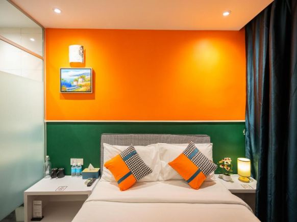 Link Hotel