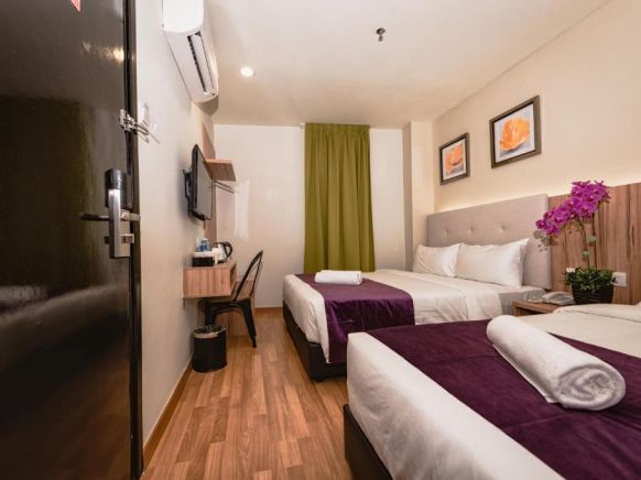 BIG M Hotel