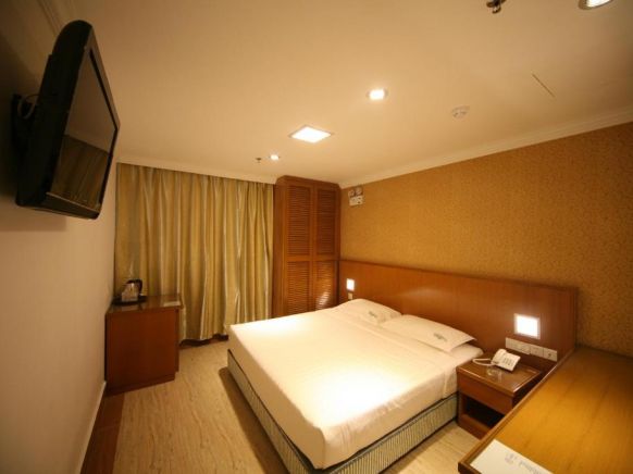 Cardogan Hotel