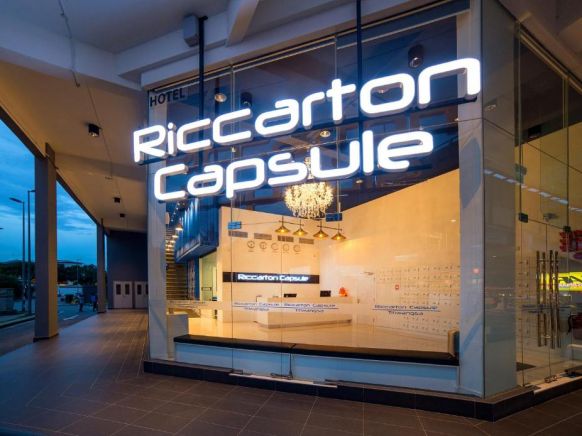 Riccarton Capsule Hotel