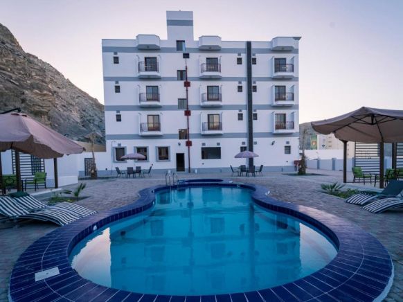 Riyam Hotel