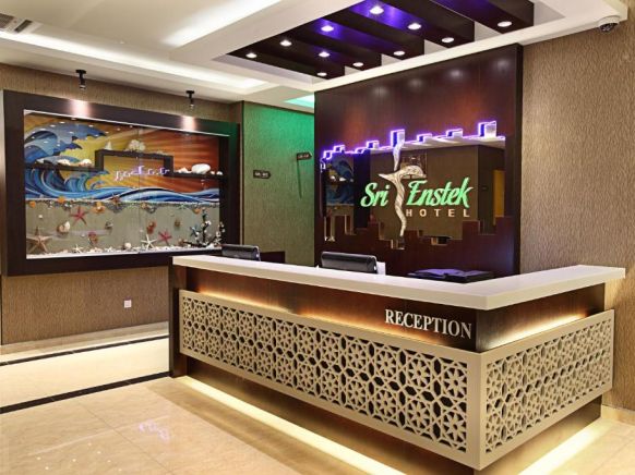 Sri Enstek Hotel KLIA, KLIA 2 & F1, Куала-Лумпур