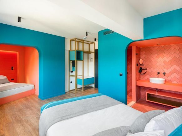 Colors Hotel Athens