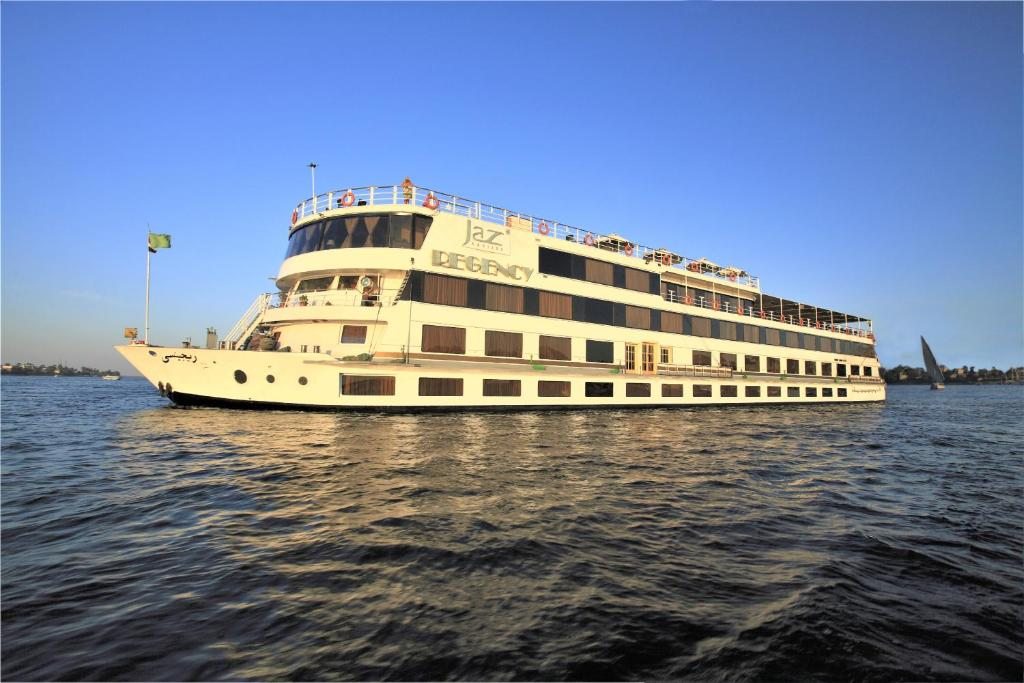 Steigenberger Regency Nile Cruise - From Luxor for 07 Nights every Thursday and Saturday - From Aswan for 03 Nights every Monday, Луксор