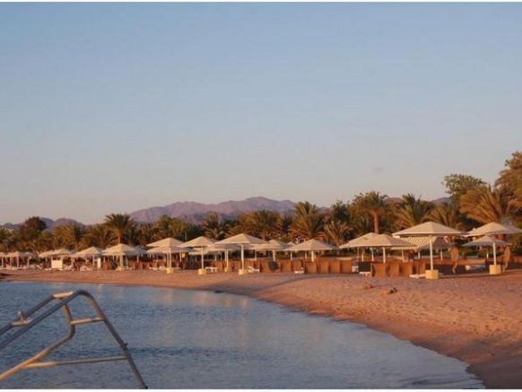Menaville Resort