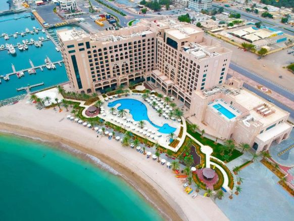 Курортный отель Al Bahar Hotel & Resort