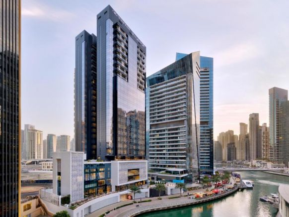 Отель Crowne Plaza Dubai Marina