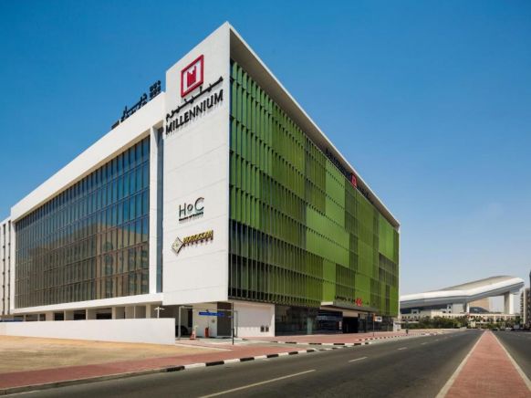 Отель Millennium Al Barsha