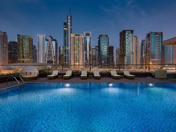 Отель Millennium Place Dubai Marina