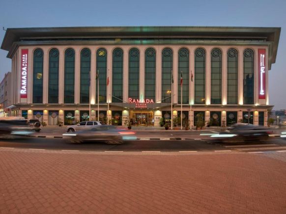 Отель Ramada Plaza by Wyndham Dubai Deira