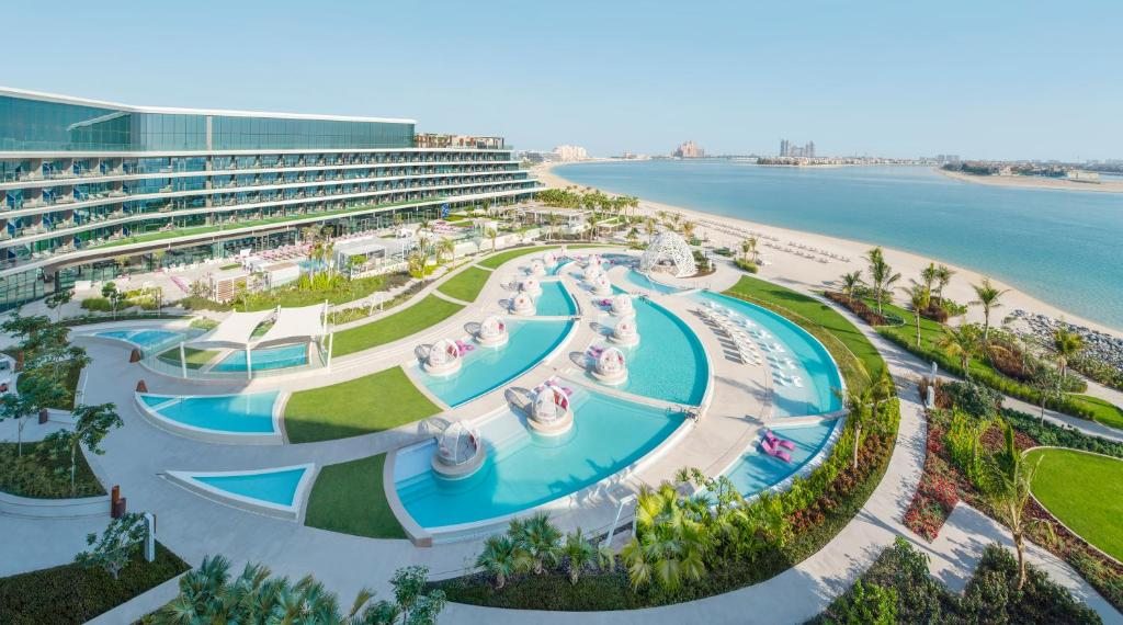 Курортный отель W Dubai - The Palm, Дубай
