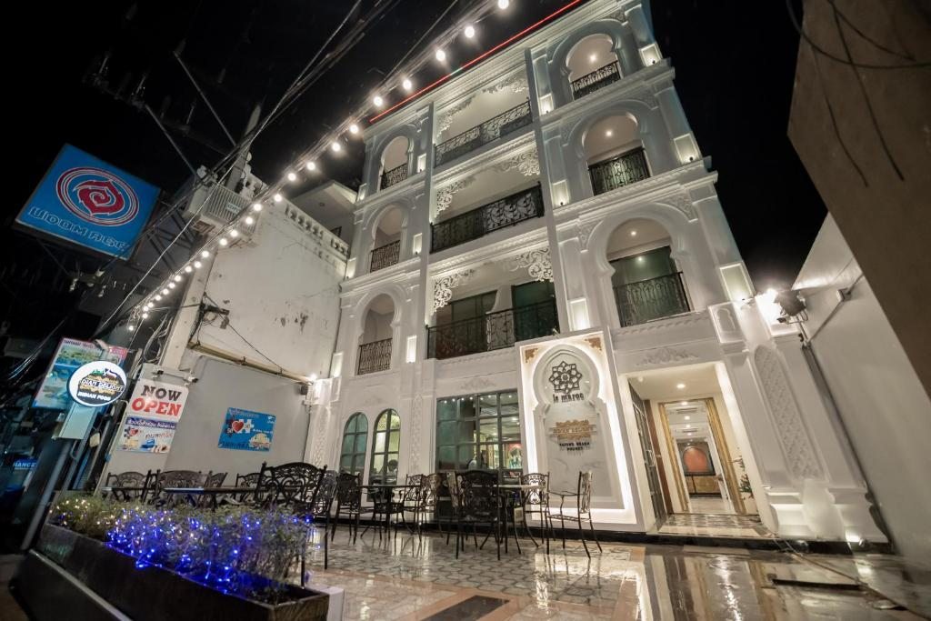 Le Maroc Hotel Patong, Пхукет