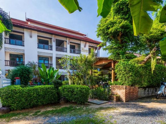 Monaburi Hotel, Пхукет