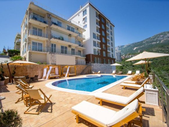 Sunny Side Wellness Resort & Spa