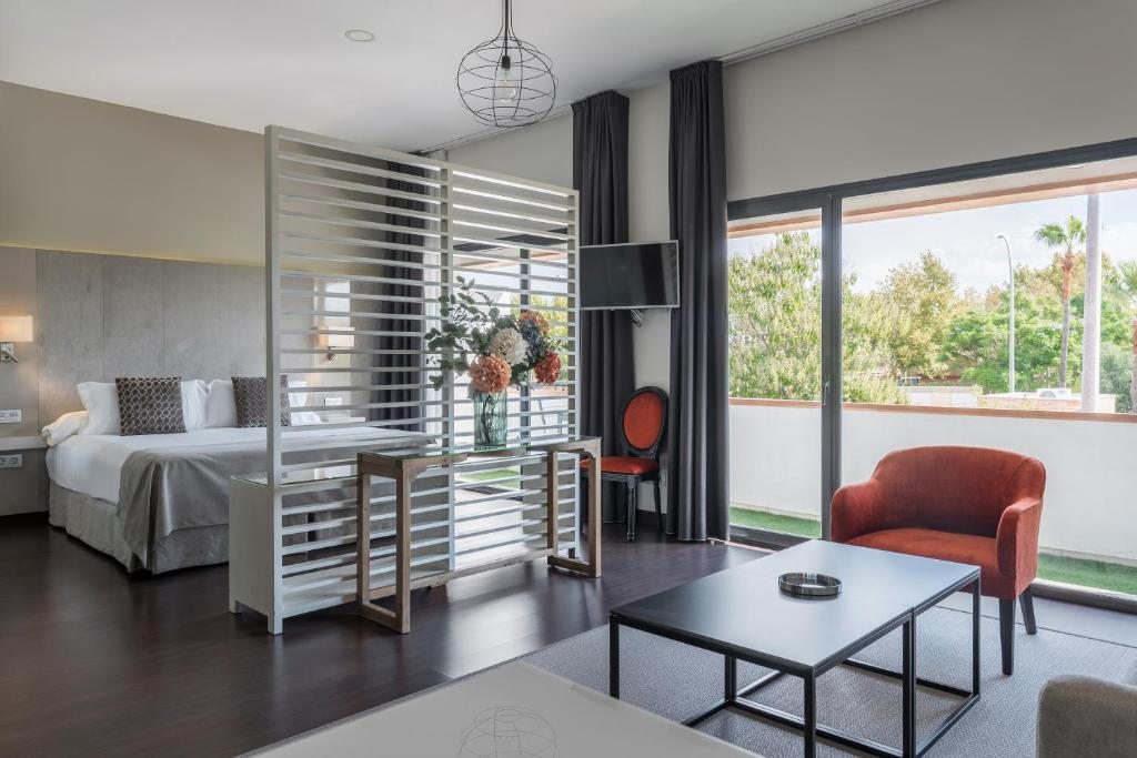 Sevilla Green Suites, Севилья