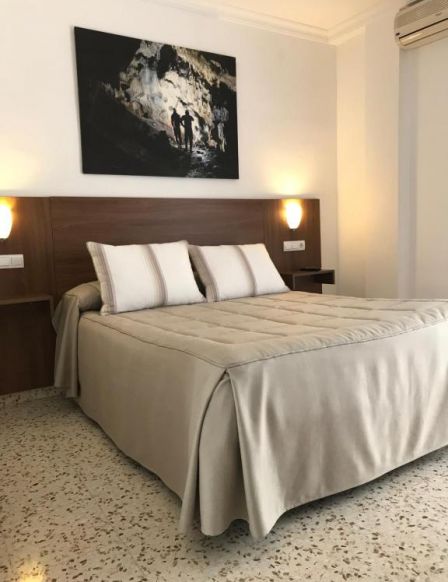 Hostal Restaurante El Cruce