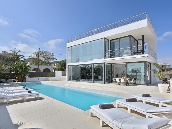 The Ultimate 5 Star Luxury Villa with Sea Views, Ibiza Villa 1023, Ибица